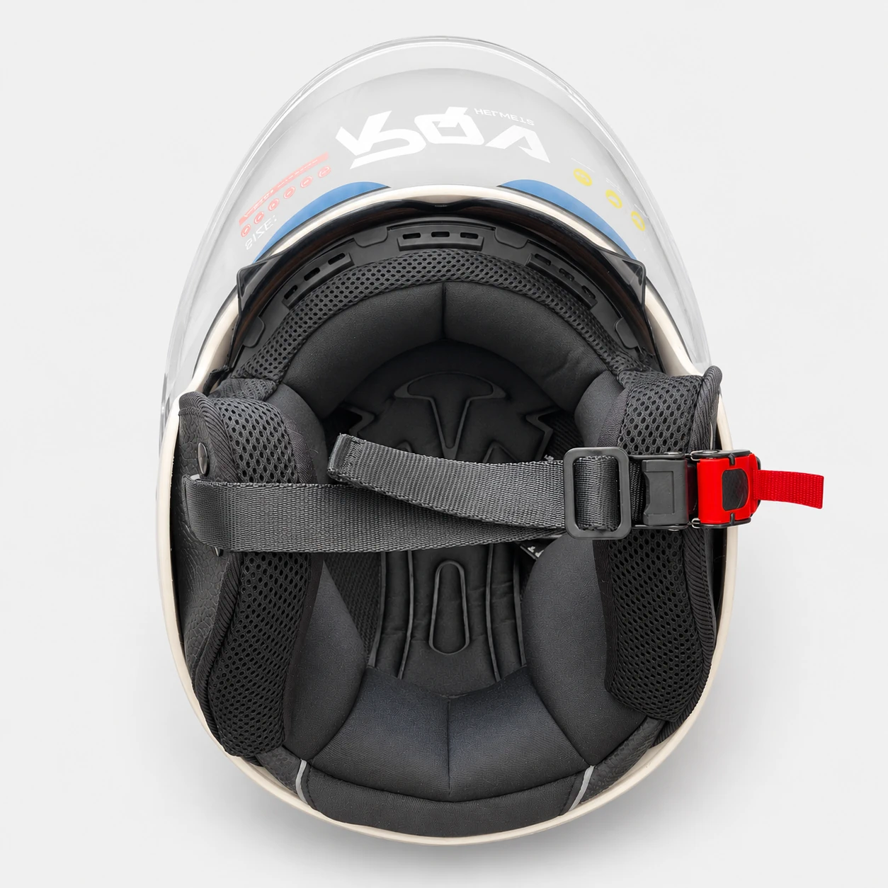 RQV WT-506 helmet interior with removable liner and micrometric buckle.