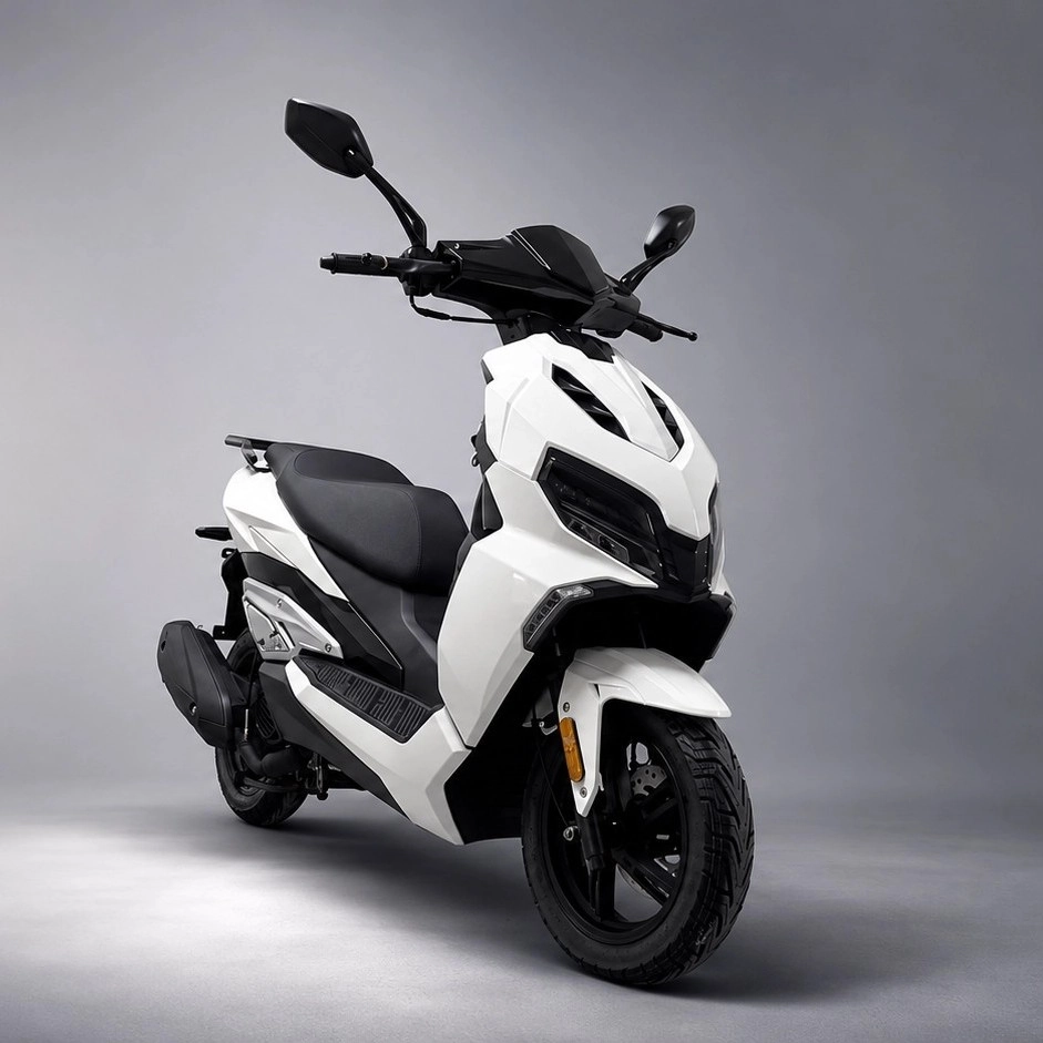 ZNEN R9 125 III Pearl White scooter in Montenegro